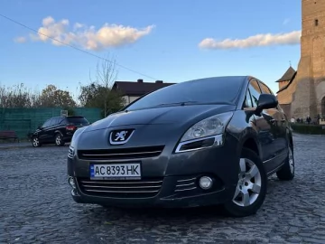 Авто Peugeot 5008 2011 № 7730363