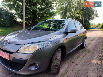 Авто Renault Megane 2010 № 7730412