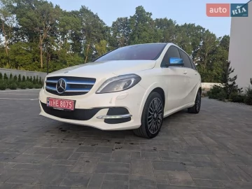 Авто Mercedes B-Class 2015 № 7730471