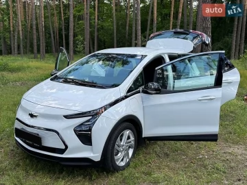 Авто Chevrolet Bolt Ev 2023 № 7730596
