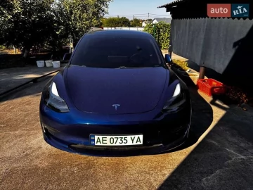 Авто Tesla Model 3 2021 № 7730602