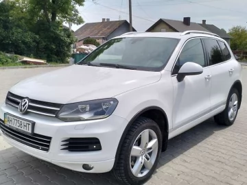 Авто Volkswagen Touareg 2012 № 7730790