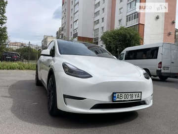 Авто Tesla Model Y 2022 № 7730836