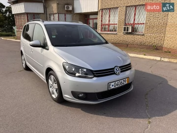 Авто Volkswagen Touran 2012 № 7730866