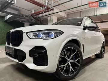 Авто BMW X5 2021 № 7730889