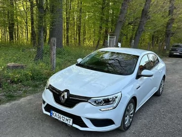 Авто Renault Megane 2018 № 7731069