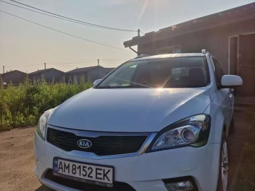 Авто KIA Ceed 2010 № 7731168