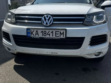 Авто Volkswagen Touareg 2013 № 7731246