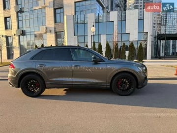 Авто Audi Q8 2018 № 7731280