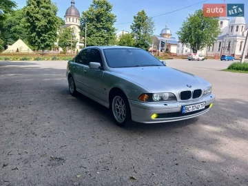 Авто BMW 5 Series 2003 № 7731342