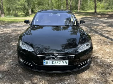 Авто Tesla Model S 2013 № 7731580