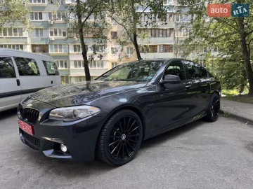Авто BMW 5 Series 2013 № 7731594