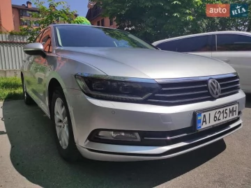 Авто Volkswagen Passat 2017 № 7731830