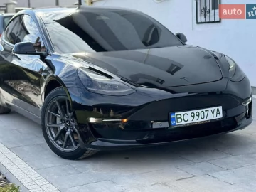 Авто Tesla Model 3 2022 № 7731844
