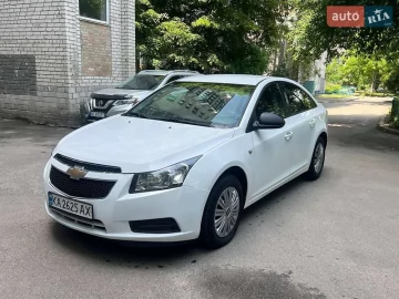Авто Chevrolet Cruze 2015 № 7732115