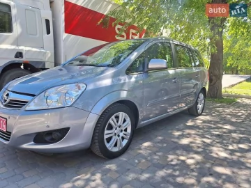 Авто Opel Zafira 2010 № 7732118