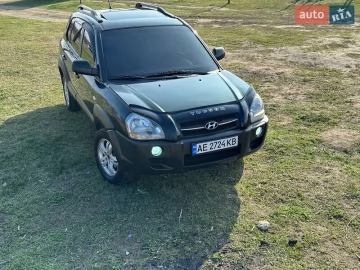 Авто Hyundai Tucson 2007 № 7732122