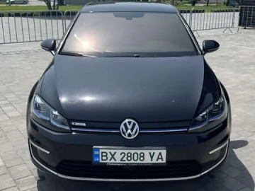 Авто Volkswagen E-Golf 2018 № 7732177