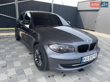 Авто BMW 1 Series 2005 № 7732274