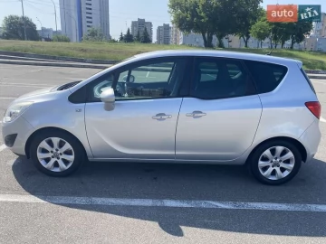 Авто Opel Meriva 2010 № 7732292
