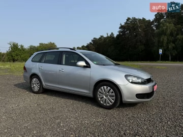 Авто Volkswagen Golf 2010 № 7732303