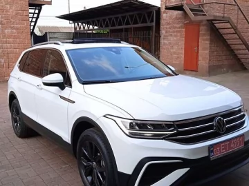 Авто Volkswagen Tiguan 2024 № 7732428