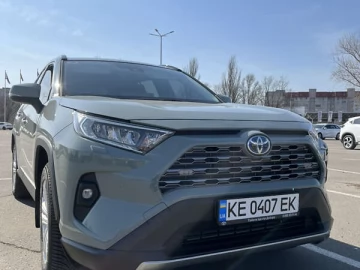 Авто Toyota Rav4 2024 № 7732446