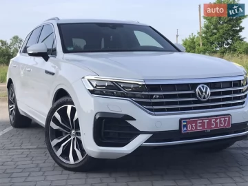 Авто Volkswagen Touareg 2019 № 7732452