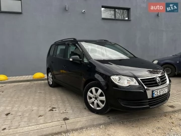 Авто Volkswagen Touran 2008 № 7732714