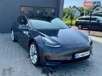 Авто Tesla Model 3 2019 № 7732792