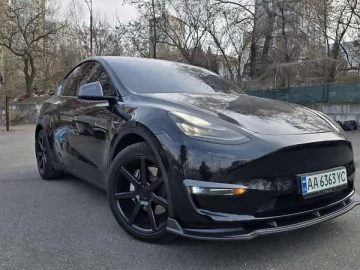 Авто Tesla Model Y 2021 № 7732821
