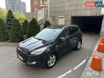 Авто Ford Kuga 2013 № 7733208