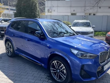 Авто BMW Ix1 2023 № 7733286