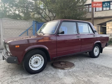 Авто ВАЗ 2107 2000 № 7733299