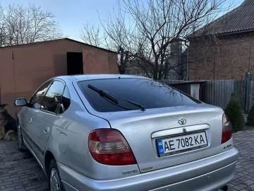 Авто Toyota Avensis 2002 № 7733319