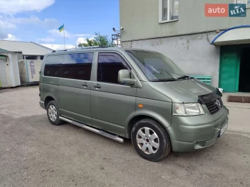 Авто Volkswagen Transporter 2006 № 7733404