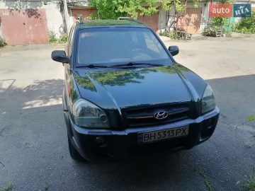 Авто Hyundai Tucson 2007 № 7733409