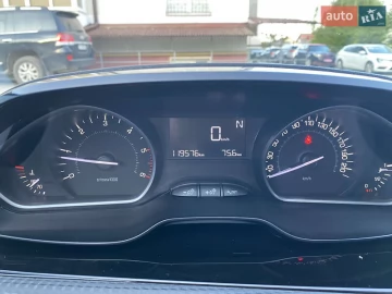 Авто Peugeot 208 2016 № 7733481