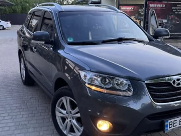 Авто Hyundai Santa Fe 2011 № 7733501