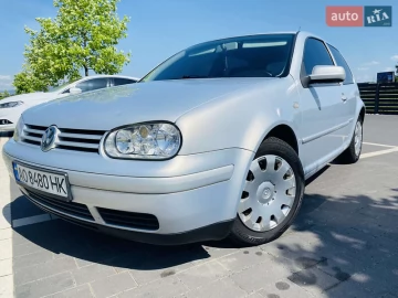 Авто Volkswagen Golf 2000 № 7733648