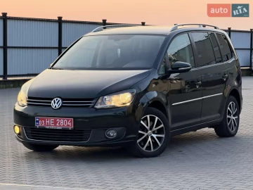 Авто Volkswagen Touran 2011 № 7734008