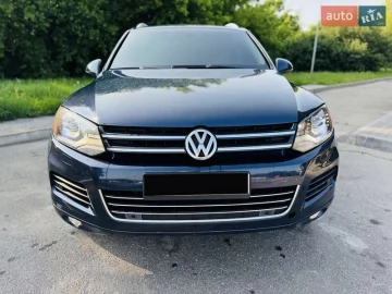 Авто Volkswagen Touareg 2013 № 7734014
