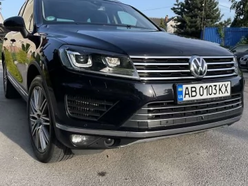 Авто Volkswagen Touareg 2015 № 7734072