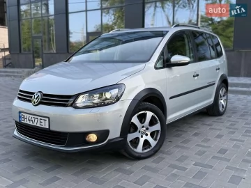 Авто Volkswagen Touran 2011 № 7734181
