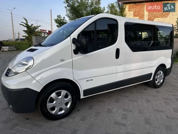 Авто Renault Trafic 2014 № 7734278