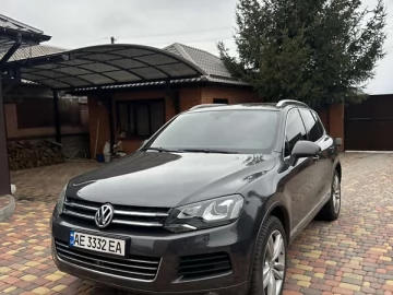 Авто Volkswagen Touareg 2010 № 7734356