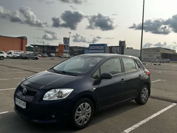 Авто Toyota Auris 2008 № 7734400