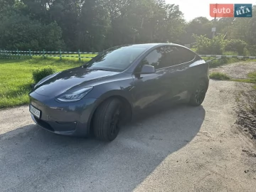 Авто Tesla Model Y 2022 № 7734431