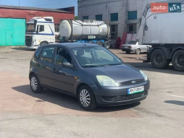 Авто Ford Fiesta 2004 № 7734461