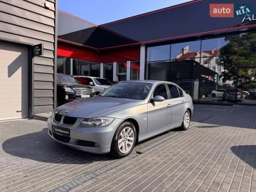 Авто BMW 3 Series 2005 № 7734511